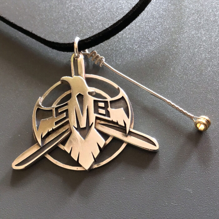 Steve Morse Band logo necklace with played string - Image 4